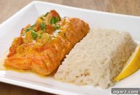 Vibrant Coconut Tomato Salmon Curry