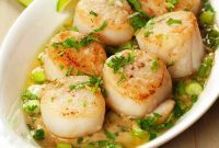 Golden Seared Scallops with Aromatic Ginger Garlic Cream