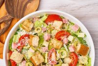 Columbia’s Signature 1905 Salad