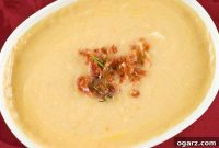 Velvety Gouda Cauliflower Soup