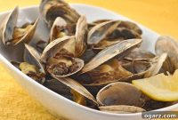New England’s Signature Steamed Clams
