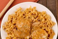 Creamy Instant Pot Chicken Paprikas