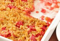 Sunshine Rhubarb Pineapple Crisp