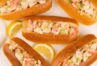 Seaside Perfection: New England Lobster Rolls