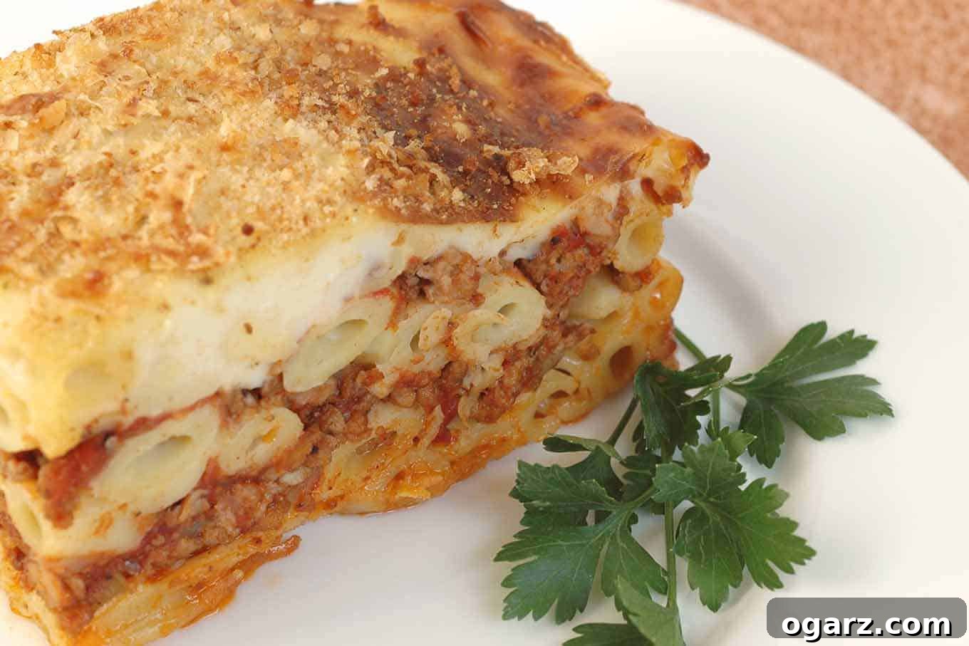 Pastitsio: Classic Greek Meat and Pasta Bake 2 Pastitsio - Greek Meat and Pasta Pie