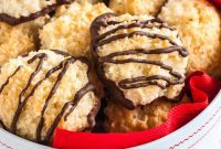 Irresistible Homemade Coconut Macaroons