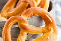 Hearty Bavarian Knots