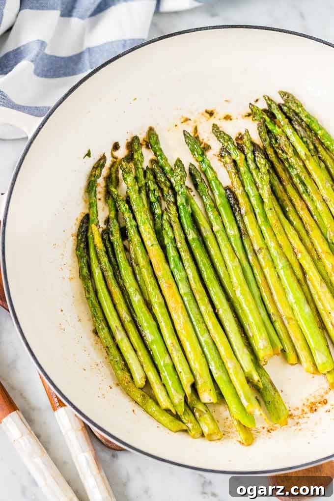 Golden Roasted Asparagus 5 Asparagus roasted in Pan